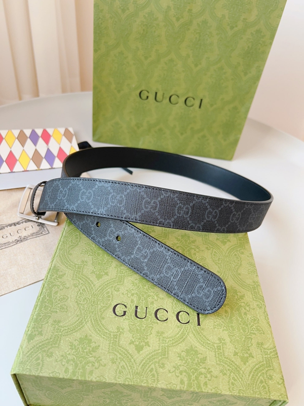 スーパーコピーグッチベルト着用イメージ